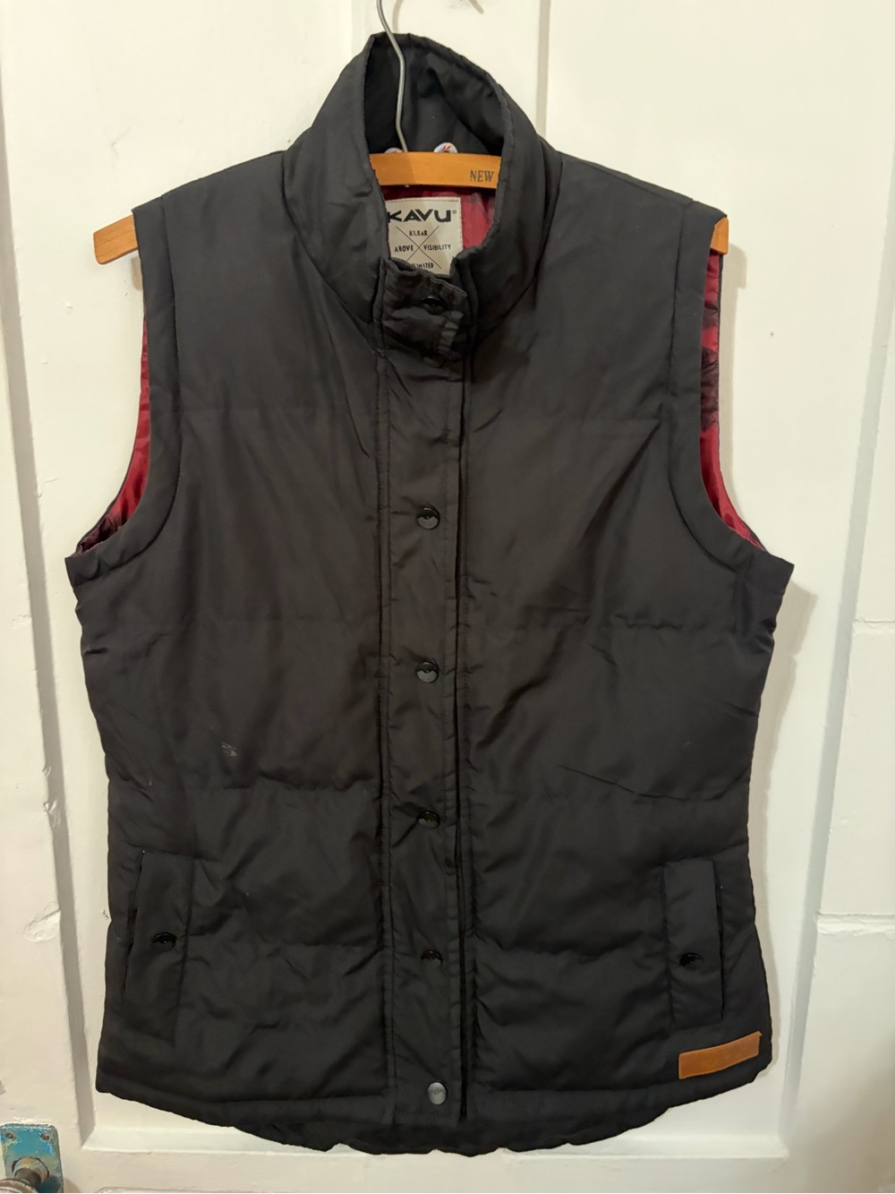 KAVU Men's Light Puffer Vest Size M Outdoors Camping Hiking